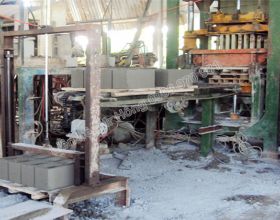 Máy sản xuất 01