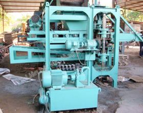 Máy sản xuất 08